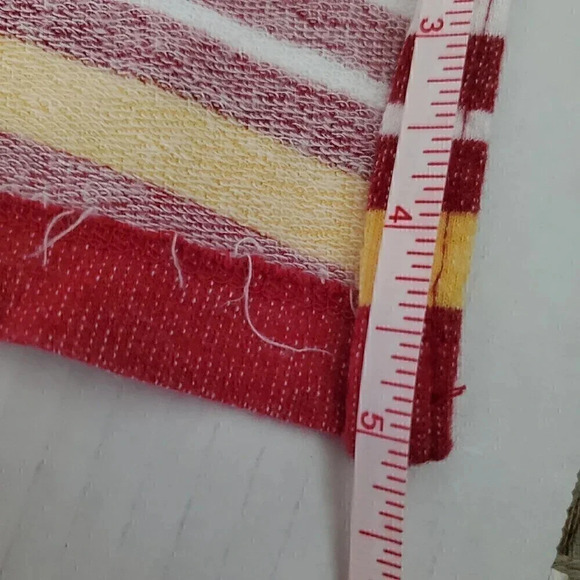 Women's UG APPAREL Tunic Iowa State Cyclones Red Yellow Logo SZ L Large Pockets - Picture 7 of 8